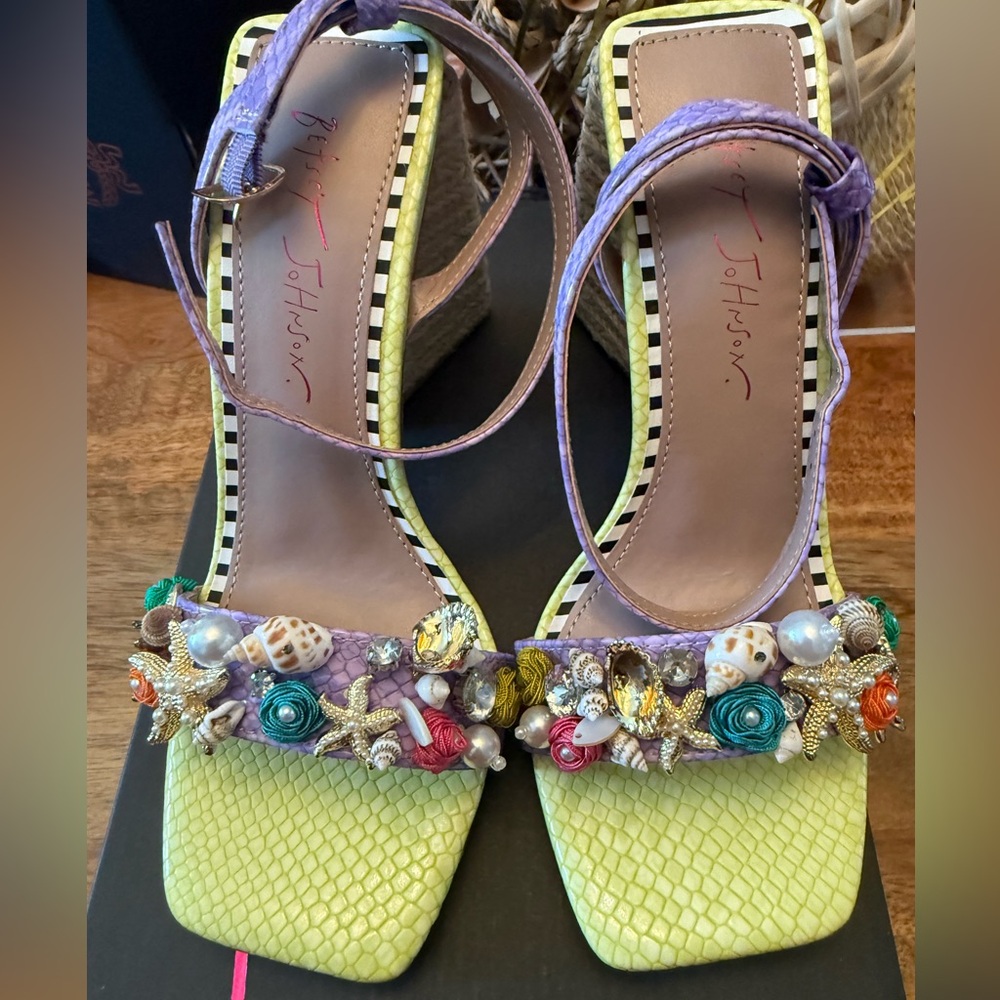 Brand New Betsey Johnson Green Lavender Embellished Sandals
